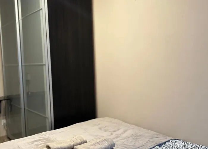 Moniuszki Dworzec Lägenhet