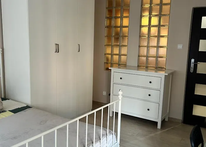 Moniuszki Dworzec Lägenhet *