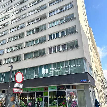 Moniuszki Dworzec Warsaw