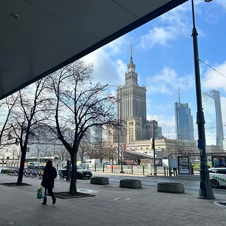 Moniuszki Dworzec Апартаменты